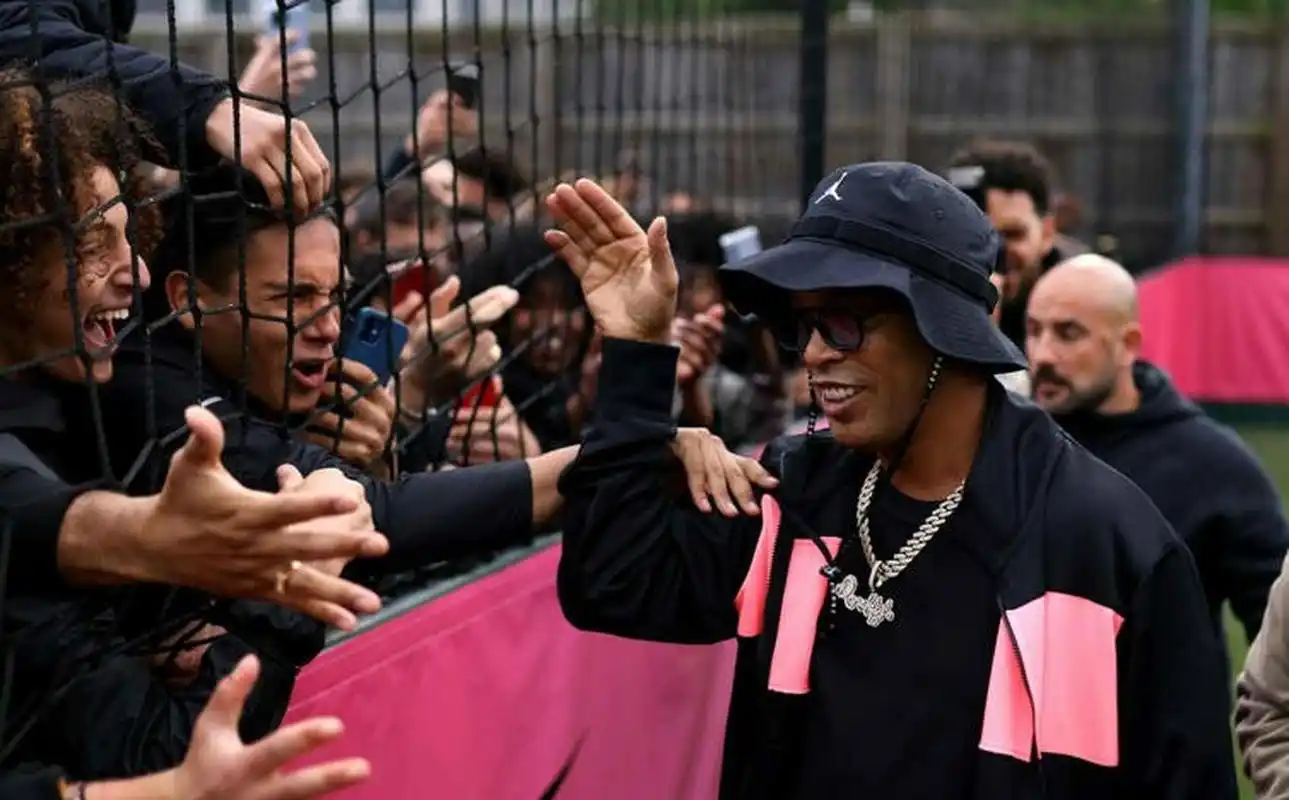 进一步冲击 进一步冲击