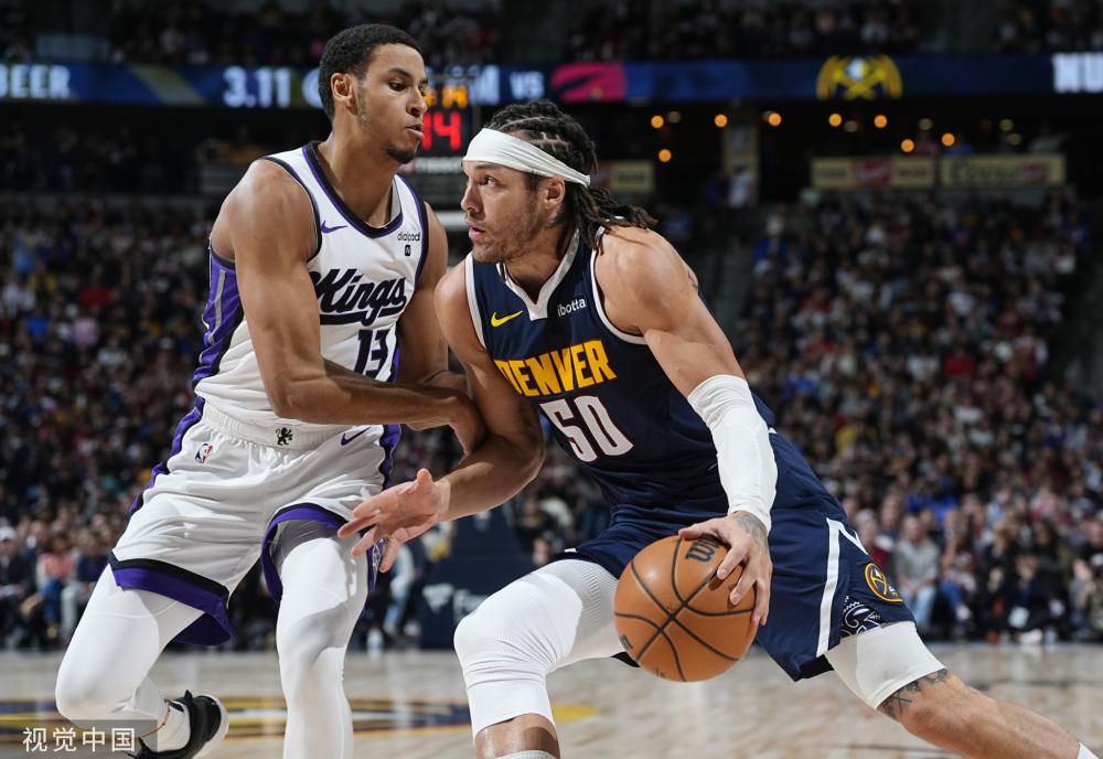 的磨合显得 的磨合显得