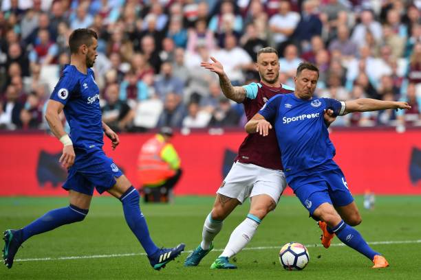 一个值得深 一个值得深