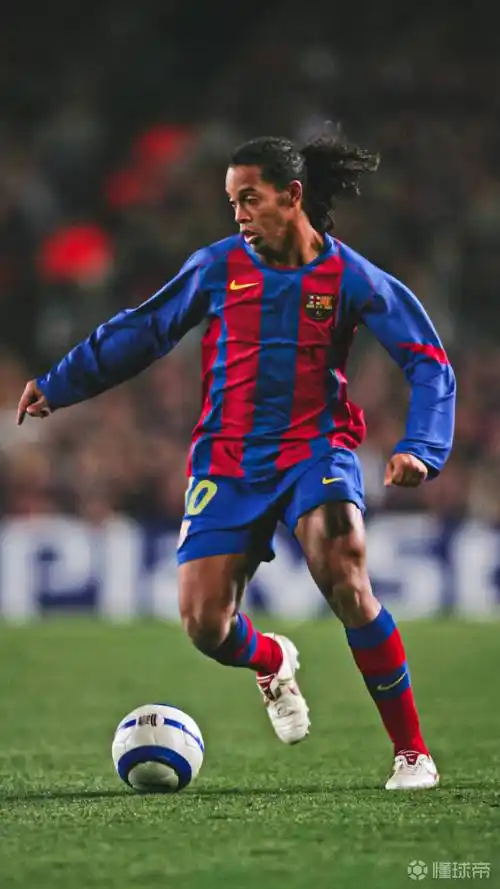 胁的右后卫 胁的右后卫