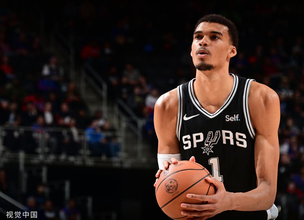 费兰-门迪皇马生涯在伯纳乌西甲42场不败,位列队史第三