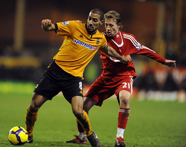 巴薩前腰佩德裏的身價.