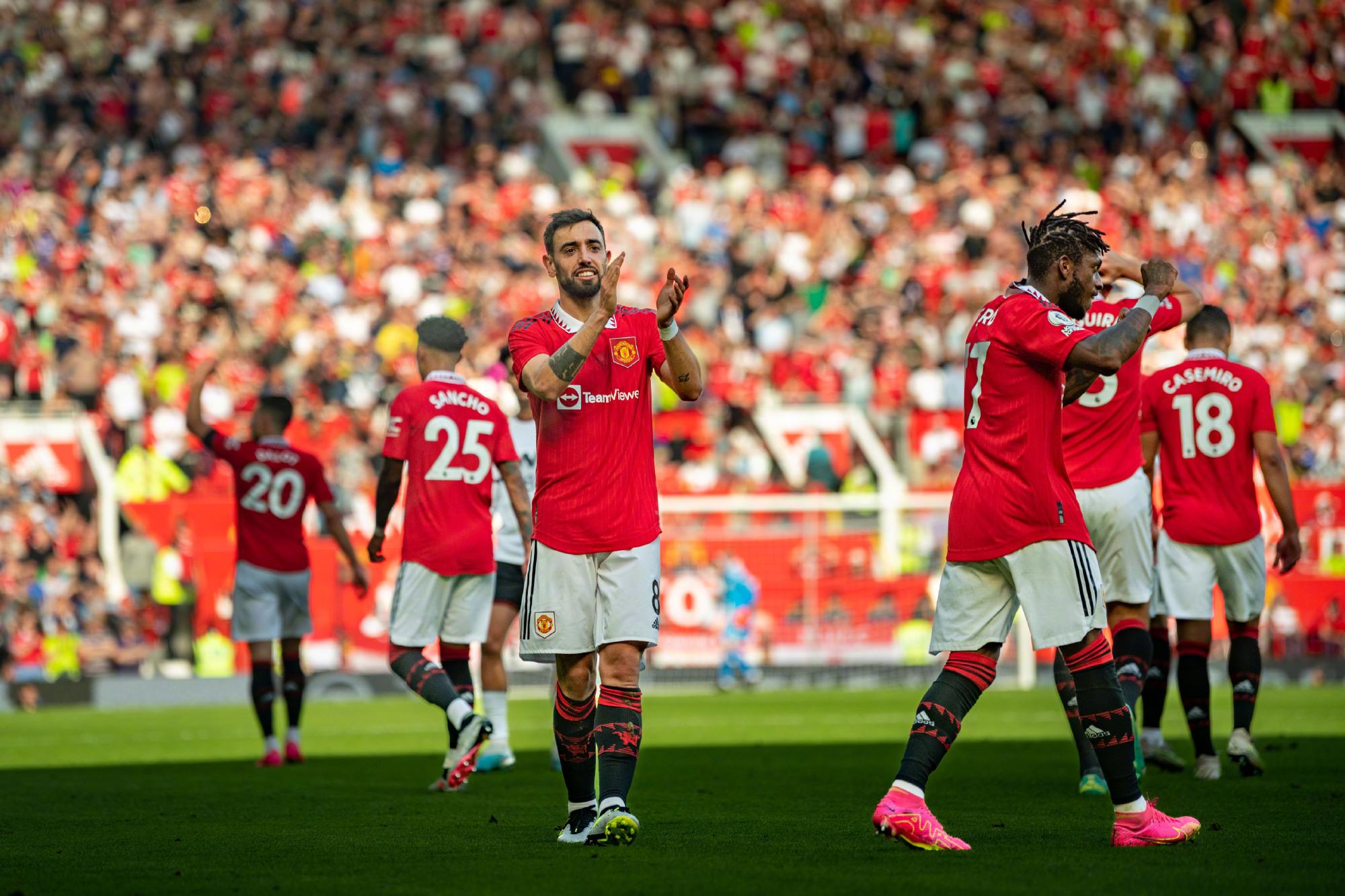 借其卓越的 借其卓越的